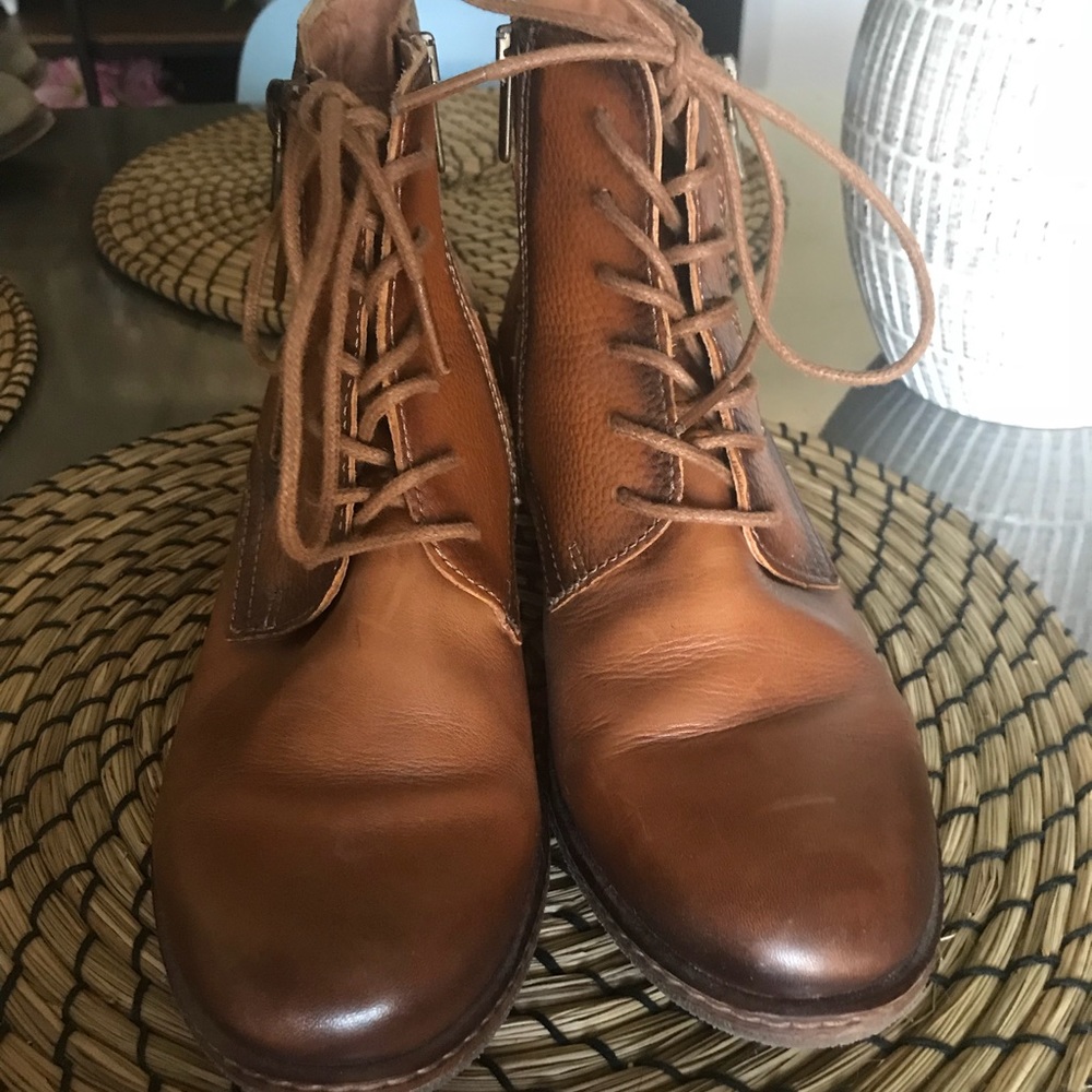 Pikolinos booties